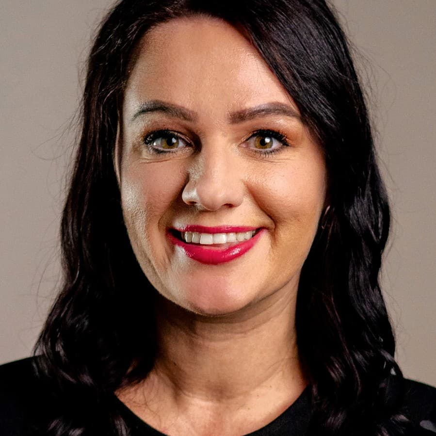 Anna Semčišáková